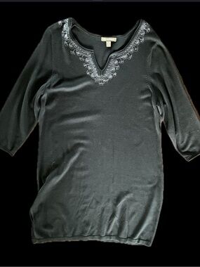 Tommy Bahama Black Embroidered V-Neck sweater dress